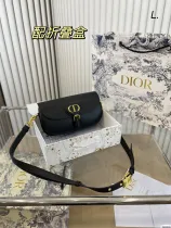 ディオールバッグ DIOR2022新作サドルバッグ