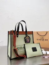 コーチバッグ COACH2022新作 フィールド トート ショッピングバッグ