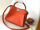 フェンディバッグ FENDI2022新作 ピーカブー ハンドバッグ