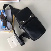 フェンディバッグ FENDI2022新作ウエストバッグ