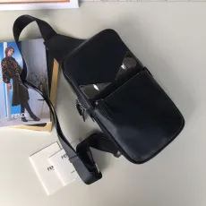 フェンディバッグ FENDI2022新作ウエストバッグ