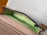 フェンディバッグ FENDI2022新作バゲットバッグ