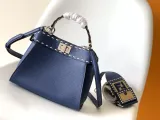 フェンディバッグ FENDI2022新作 ピーカブー ハンドバッグ