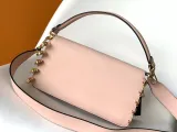 フェンディバッグ FENDI2022新作バゲットバッグ