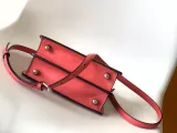 フェンディバッグ FENDI2022新作 Iconic Peekaboo ISeeU ミニ ハンドバッグ