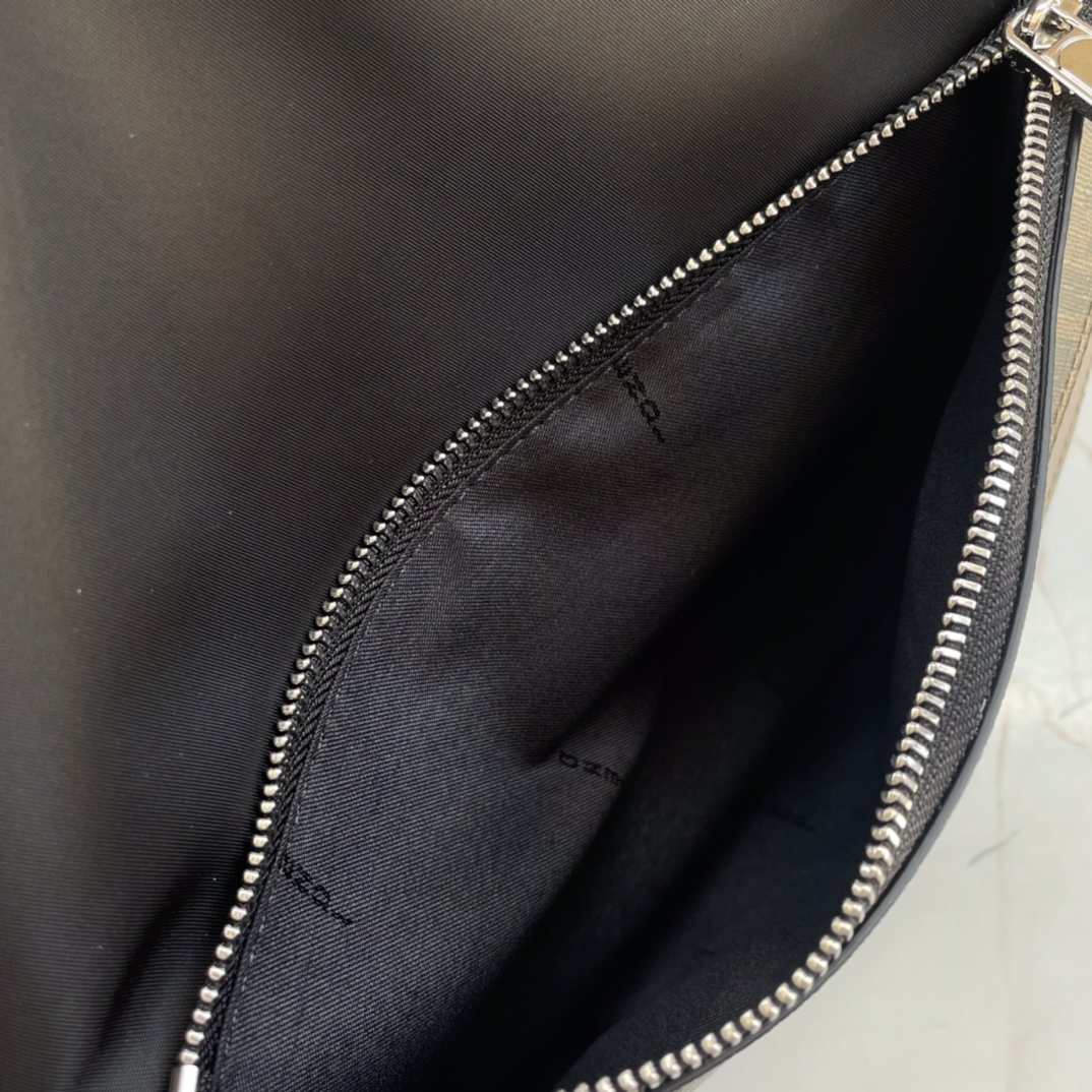 フェンディバッグ FENDI2022新作バックパック