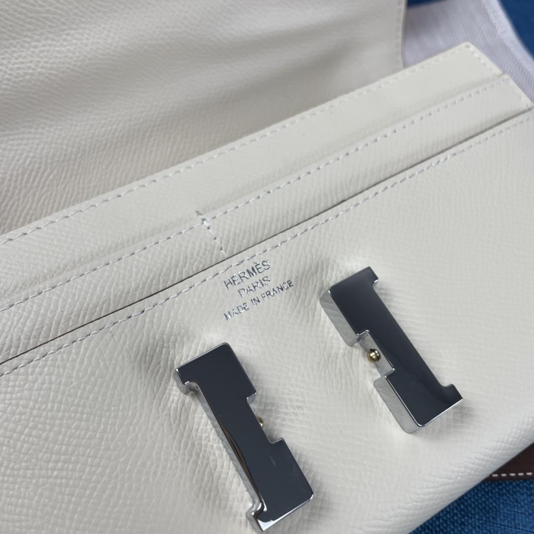 エルメス財布 HERMES2022 新作 コンスタンス 二つ折り長財布