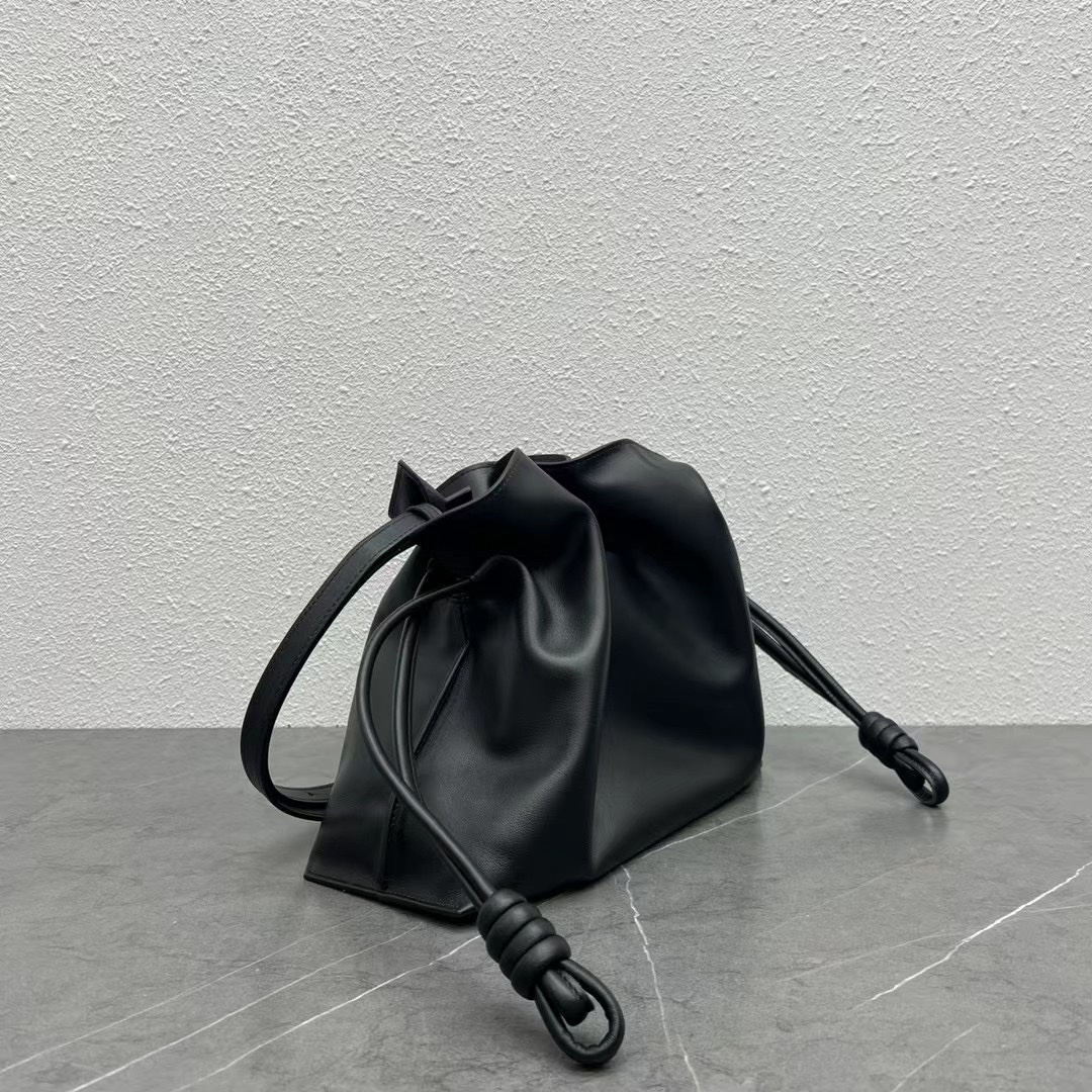 ロエベバッグ LOEWE2022新作 フラメンコ クラッチ メッセンジャーバッグ