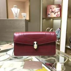 ブルガリバッグ BVLGARI 2022新作 セルペンティ フォーエバー メッセンジャーバッグ 38044