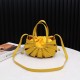 ボッテガヴェネタバッグ BOTTEGA VENETA 2022 新作 SHELL ハンドバッグ