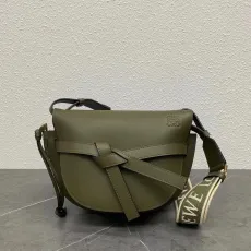 ロエベバッグ LOEWE2022新作ゲートメッセンジャーバッグ