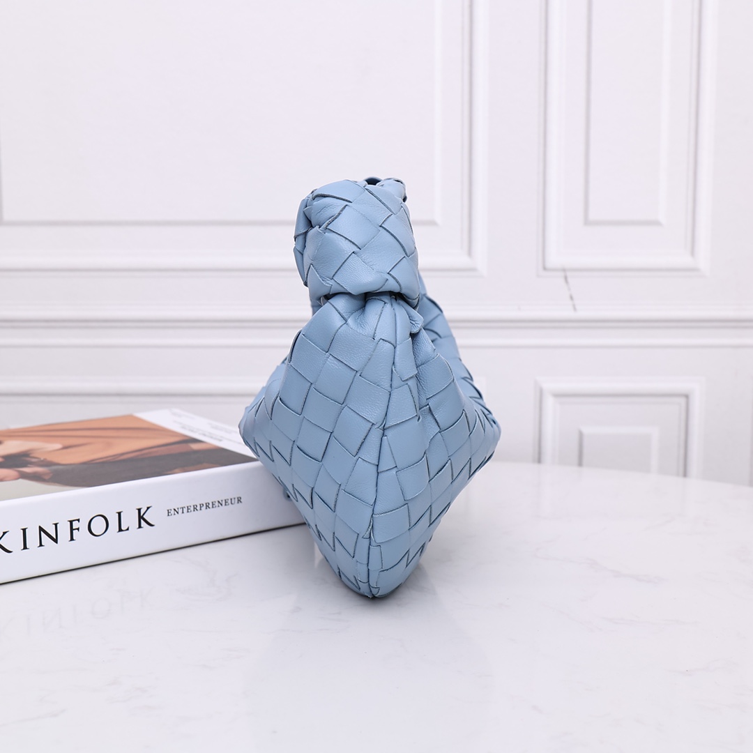 ボッテガヴェネタバッグ BOTTEGA VENETA 2022 初春新作 ミニ ジョディ ハンドバッグ