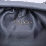 ボッテガヴェネタバッグ BOTTEGA VENETA2022 新作 ミニ ジョディ クロスボディバッグ
