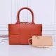 ボッテガヴェネタバッグ BOTTEGA VENETA2022 早春 SLIP トートバッグ