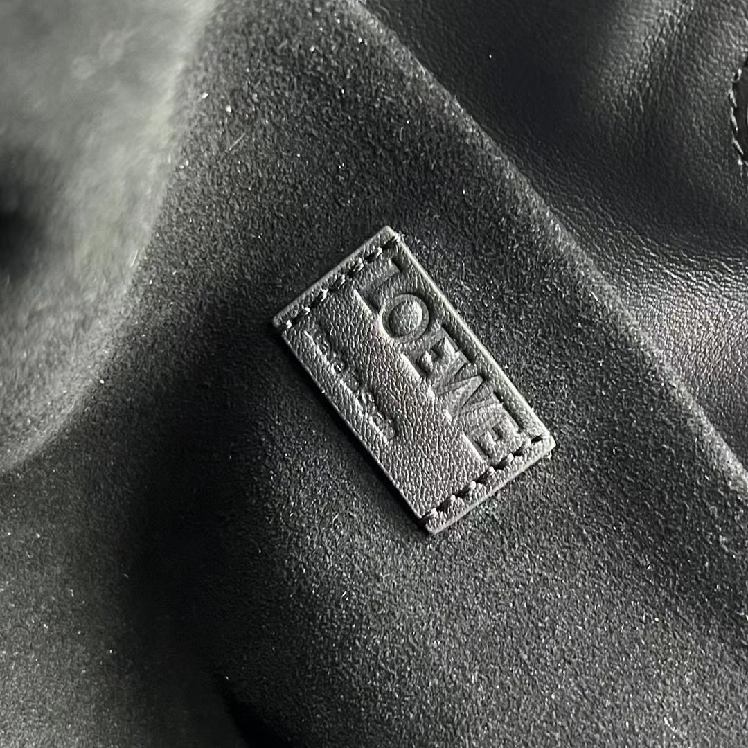 ロエベバッグ LOEWE2022新作 フラメンコ クラッチ メッセンジャーバッグ