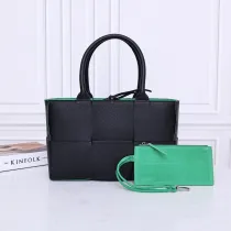 ボッテガヴェネタバッグ BOTTEGA VENETA2022 早春 SLIP トートバッグ