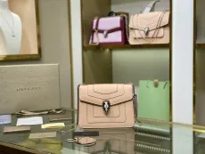 ブルガリバッグ BVLGARI2022新作 セルペンティ フォーエバー メッセンジャーバッグ 35107