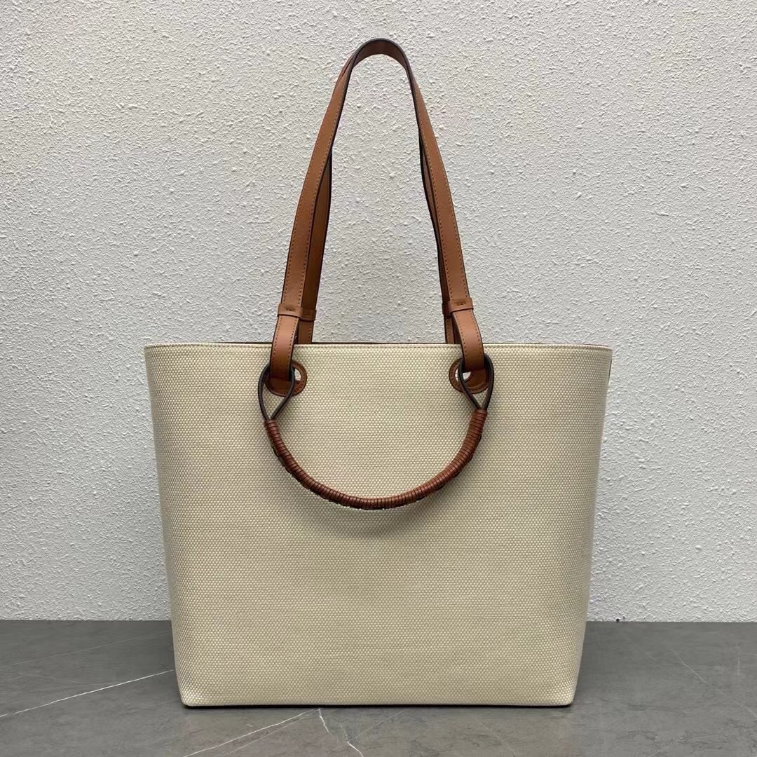 ロエベバッグ LOEWE2022新作 アナグラム トート 刺繍 トートバッグ