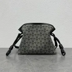 ロエベバッグ LOEWE2022 新作 フラメンコ cl アナグラム バッグ メッセンジャーバッグ