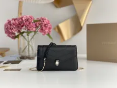 ブルガリバッグ BVLGARI2022新作 セルペンティ フォーエバー チェーンバッグ 291401
