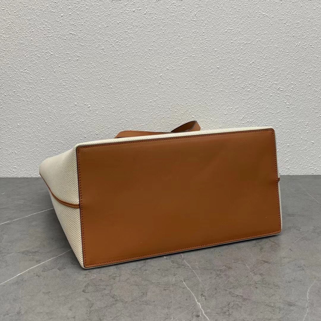 ロエベバッグ LOEWE2022新作 アナグラム トート 刺繍 トートバッグ