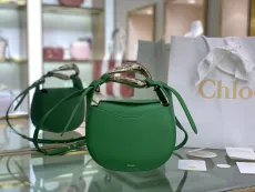 クロエバッグ CHLOE2022新作 キス ハンドバッグ