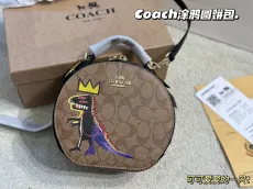 コーチバッグ COACH2022新作 メッセンジャーバッグ