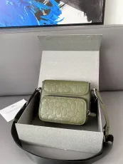 コーチバッグ COACH2022新作 サリバン メッセンジャーバッグ