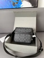 コーチバッグ COACH2022 新作 サリバン プリント フラップ メッセンジャーバッグ