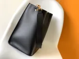 フェンディバッグ FENDI2022の新作Wayバッグ