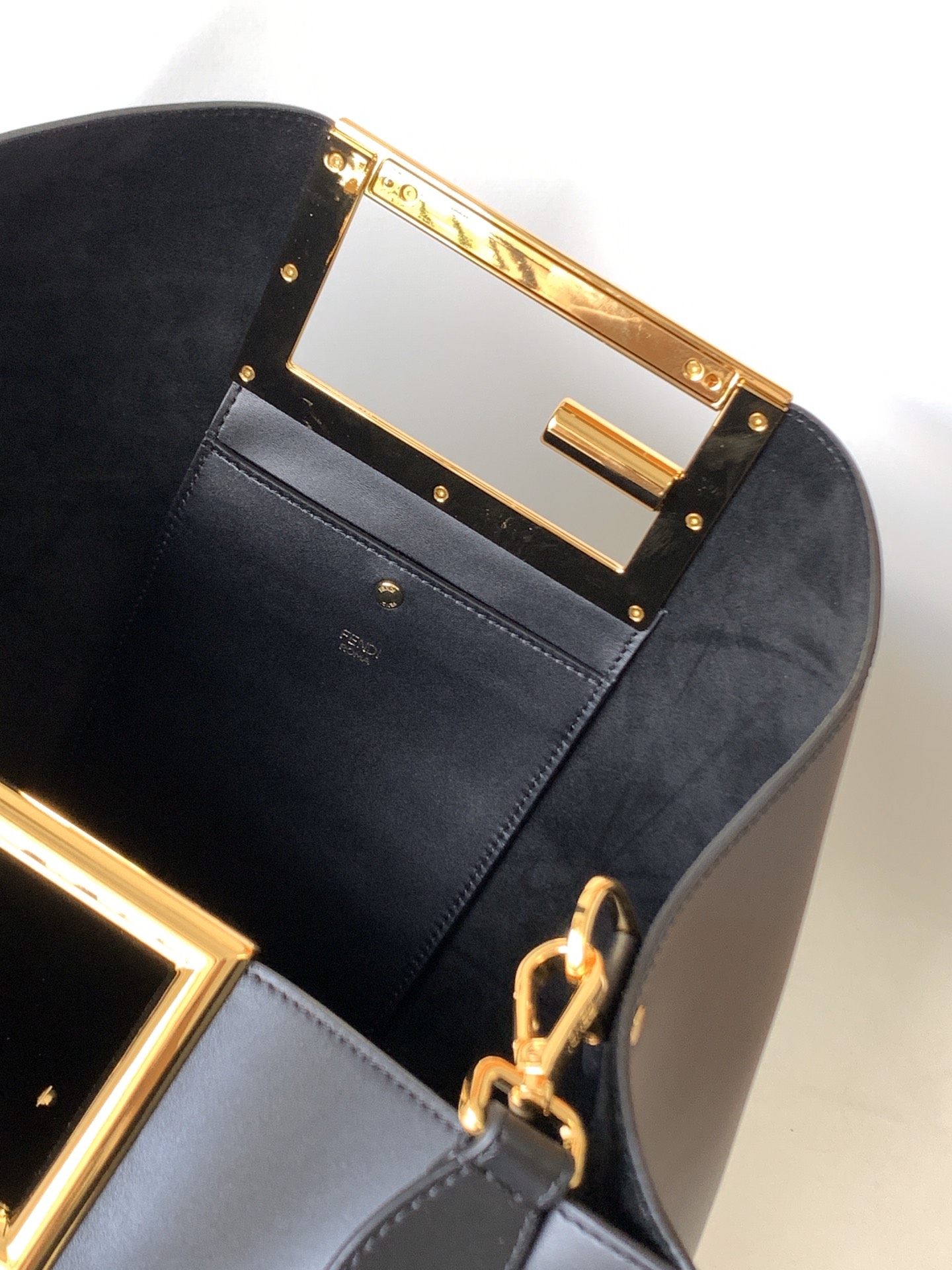 フェンディバッグ FENDI2022の新作Wayバッグ
