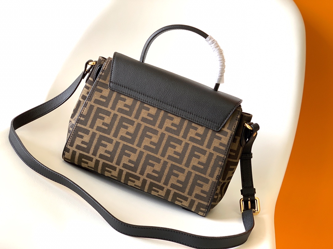 フェンディバッグ FENDI X Versace2022新作トートバッグ