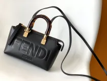 フェンディバッグ FENDI2022 新作 ミニ ByThe Way ハンドバッグ
