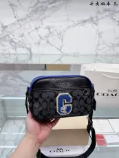 コーチバッグ COACH2022新作カメラバッグ
