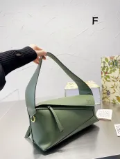 ロエベバッグ LOEWE2022 新作 パズル ハンドバッグ
