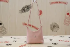 クロムハーツバッグ CHROMEHEARTS2022 新作 ヴィヴィ小剣 ハンドバッグ K679