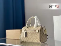 コーチバッグ COACH2022新作ハンドバッグ