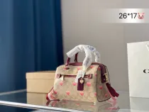 コーチバッグ COACH2022新作ハンドバッグ