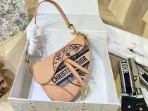 ディオールバッグ DIOR2022新作ハンドバッグ