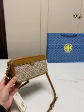 トリーバーチバッグ TORY BURCH2022新作カメラバッグ
