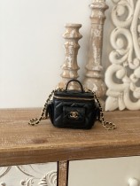 シャネルバッグ CHANEL2022新作ハンドバッグ