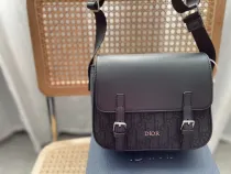 ディオールバッグ DIOR2022新作斜めメッセンジャーバッグ