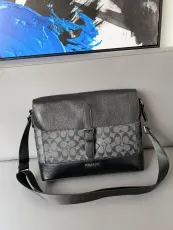 コーチバッグ COACH2022新作メッセンジャーバッグ