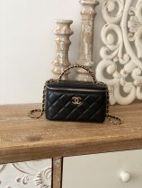 シャネルバッグ CHANEL2022新作ハンドバッグ