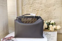 フェンディバッグ FENDI2022新作ハンドバッグ