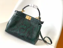フェンディバッグ FENDI2022の新しいピーカブー ハンドバッグ