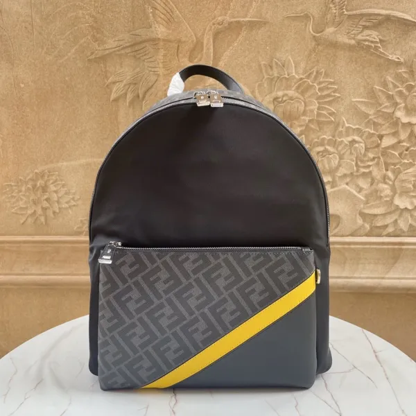 フェンディバッグ FENDI2022新作バックパック