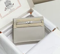 エルメスバッグ HERMES2022新作 KELLY DANSE メッセンジャーバッグ