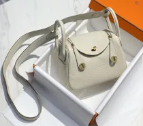 エルメスバッグ HERMES2022新作 ミニ リンディ メッセンジャーバッグ