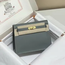 エルメスバッグ HERMES2022新作 KELLY DANSE メッセンジャーバッグ